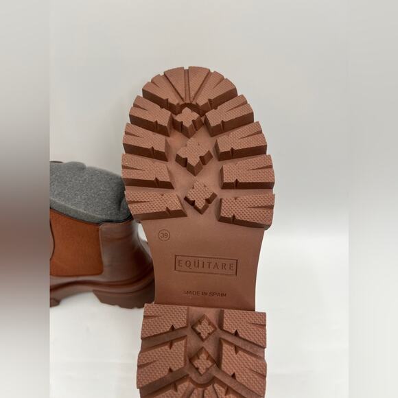 Equitare Lillian Bootie in Tan 39 - Picture 7 of 8